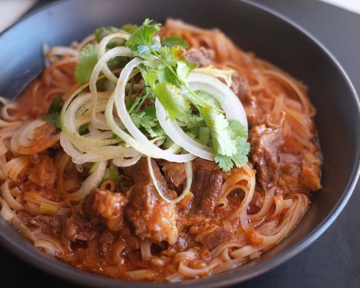 Beef and Onion Stir-Fry