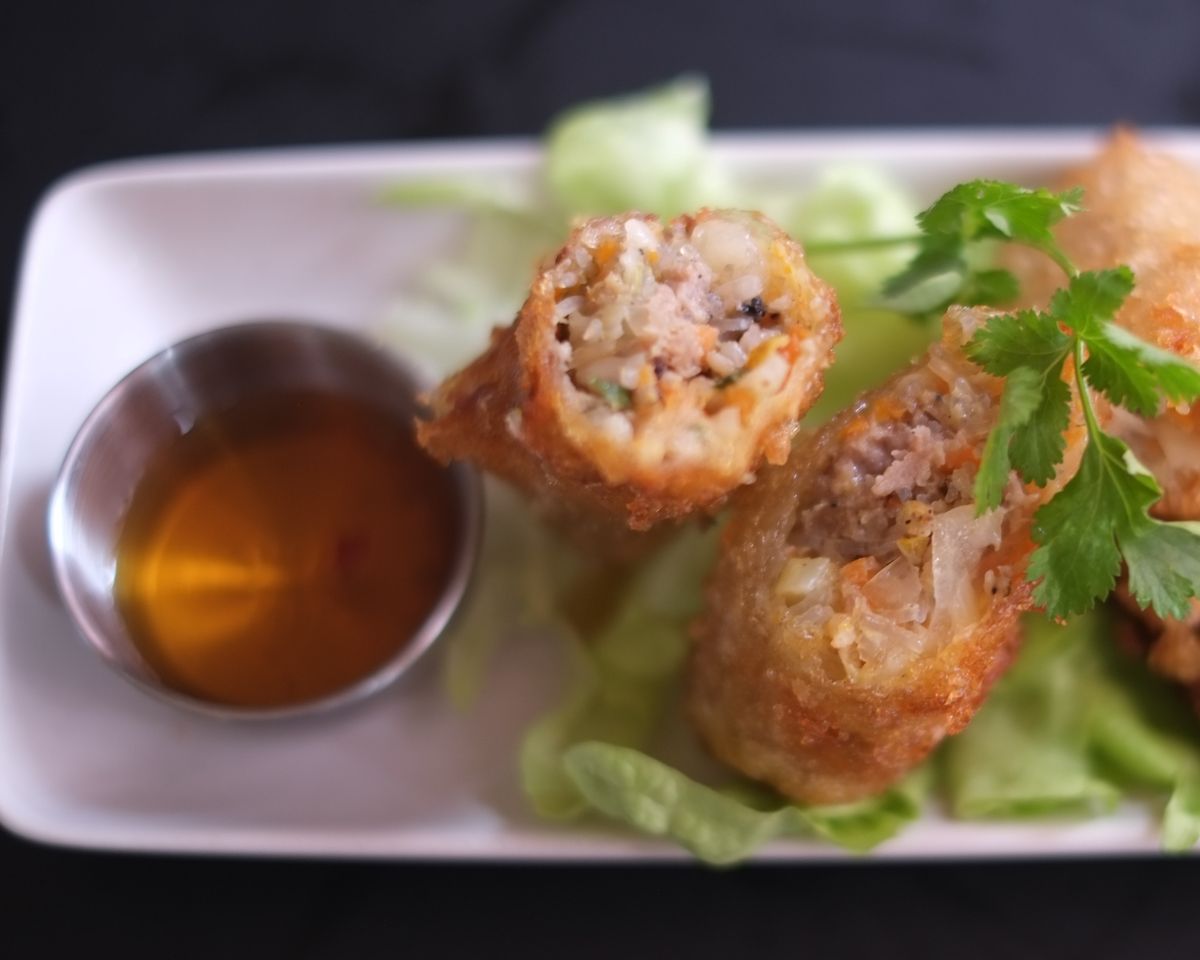 Spring Rolls - 4pc